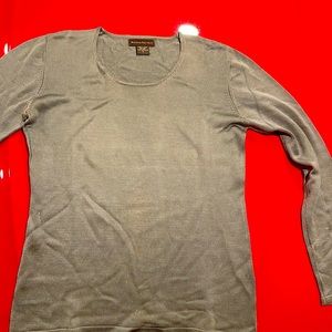 Banana republic silk sweater..good condition!  Soft and a great color